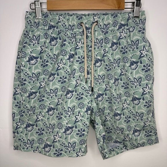 FAHERTY Beacon Swim Trunks - Picture 2 of 6